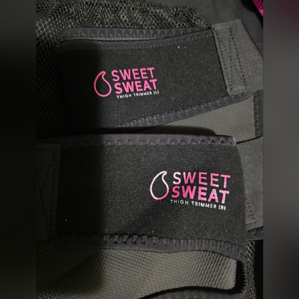 Sweet Sweat Thigh Trimmers - Pink Logo - Picture 3 of 3
